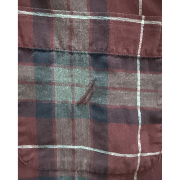 EUC Men's Nautica Button Down‎ Pocket Plaid L/S Soft Flannel Shirt Size XL - Picture 4 of 6